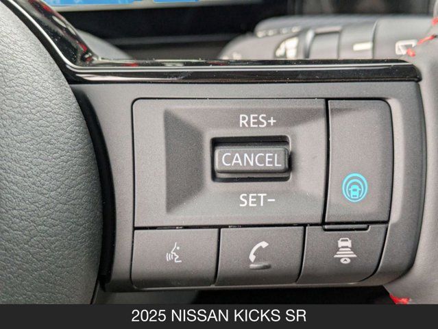 2025 Nissan Kicks SR 2025 Nissan Kicks SR