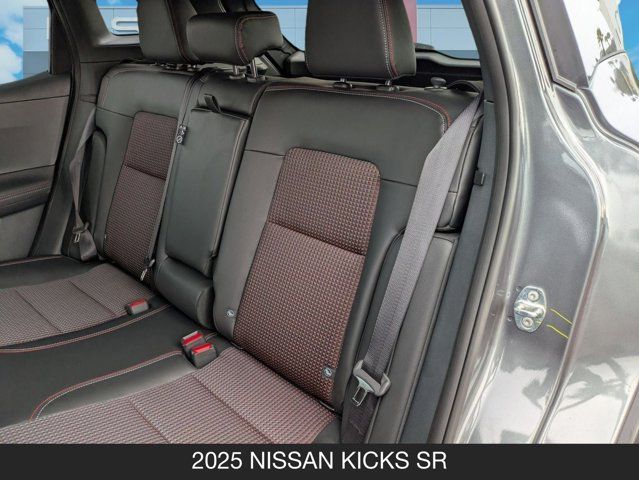 2025 Nissan Kicks SR 2025 Nissan Kicks SR