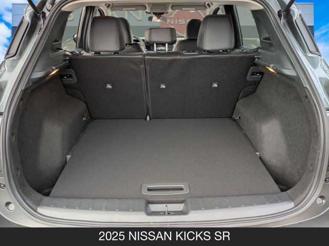 2025 Nissan Kicks SR 2025 Nissan Kicks SR