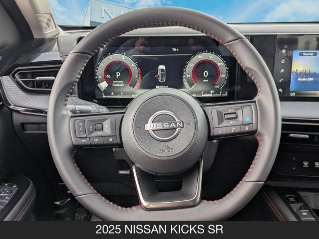 2025 Nissan Kicks SR 2025 Nissan Kicks SR