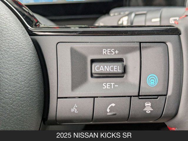 2025 Nissan Kicks SR 2025 Nissan Kicks SR
