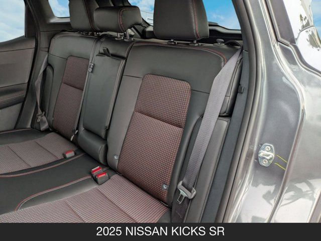2025 Nissan Kicks SR 2025 Nissan Kicks SR
