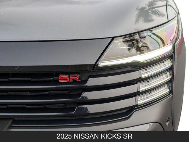 2025 Nissan Kicks SR