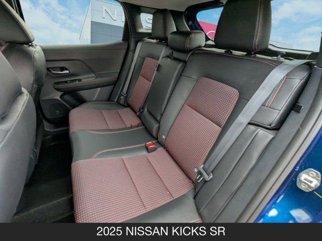 2025 Nissan Kicks SR 2025 Nissan Kicks SR