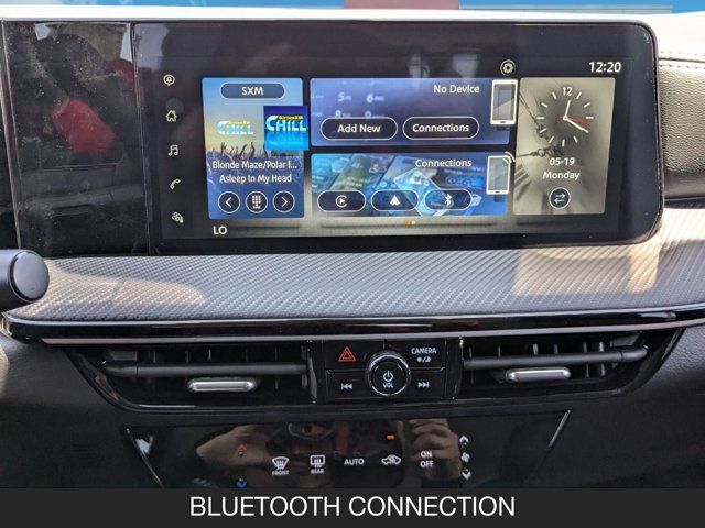 2025 Nissan Kicks SR 2025 Nissan Kicks SR