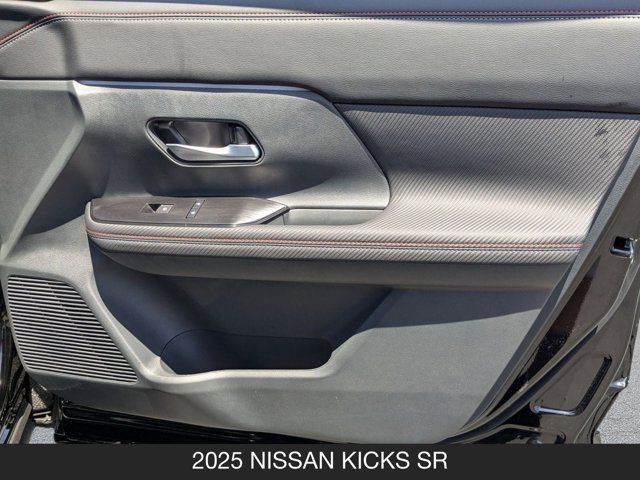 2025 Nissan Kicks SR 2025 Nissan Kicks SR