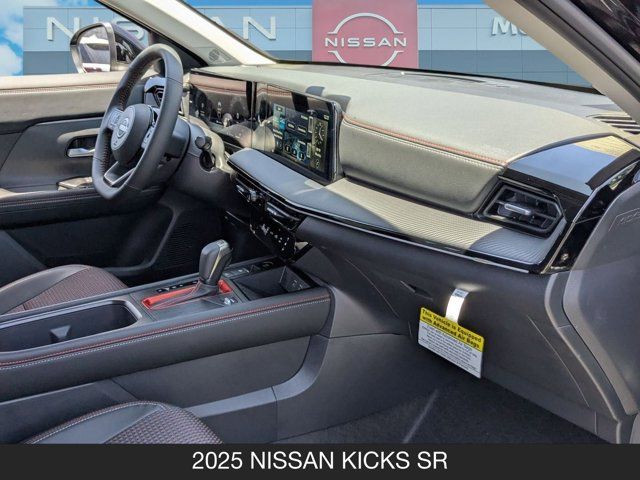 2025 Nissan Kicks SR 2025 Nissan Kicks SR