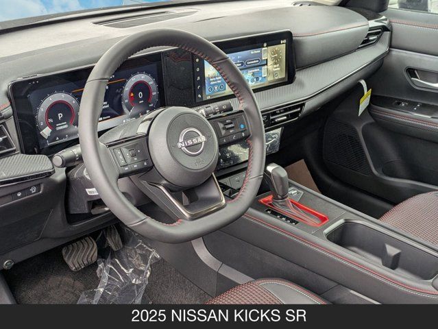 2025 Nissan Kicks SR 2025 Nissan Kicks SR