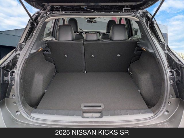 2025 Nissan Kicks SR 2025 Nissan Kicks SR