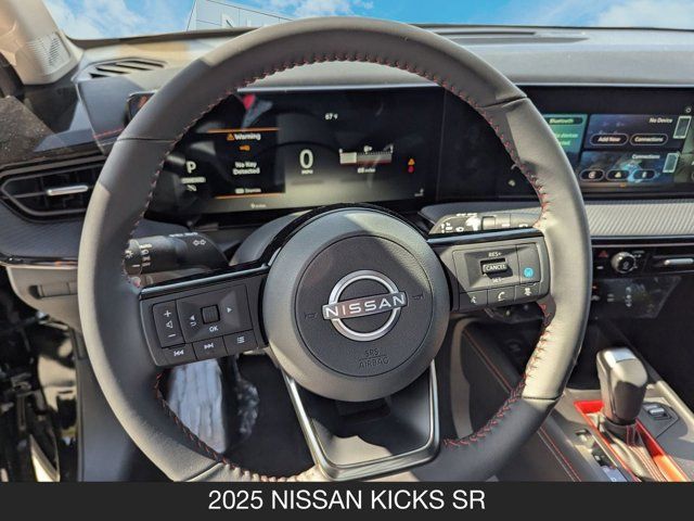 2025 Nissan Kicks SR 2025 Nissan Kicks SR
