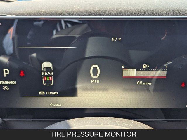 2025 Nissan Kicks SR 2025 Nissan Kicks SR