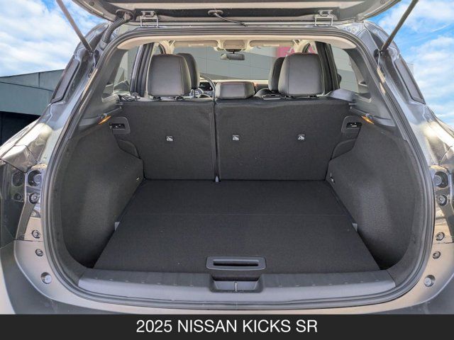 2025 Nissan Kicks SR 2025 Nissan Kicks SR