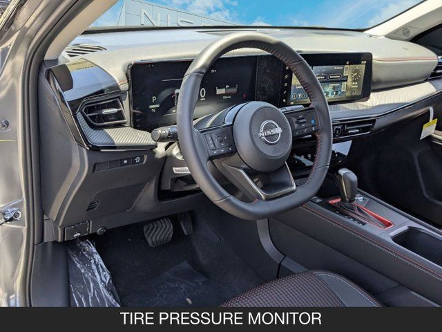 2025 Nissan Kicks SR 2025 Nissan Kicks SR