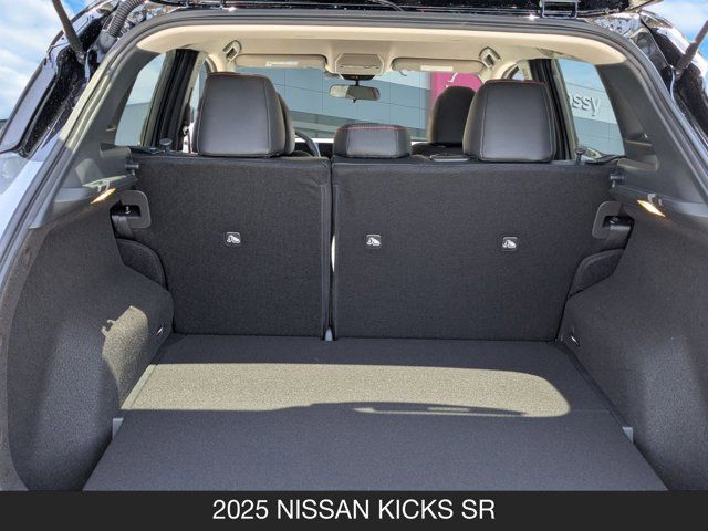 2025 Nissan Kicks SR 2025 Nissan Kicks SR