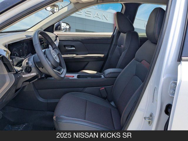 2025 Nissan Kicks SR 2025 Nissan Kicks SR