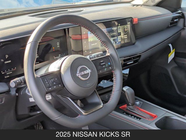 2025 Nissan Kicks SR 2025 Nissan Kicks SR