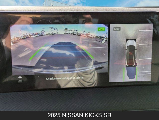 2025 Nissan Kicks SR 2025 Nissan Kicks SR