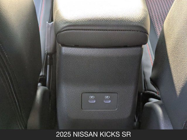 2025 Nissan Kicks SR 2025 Nissan Kicks SR