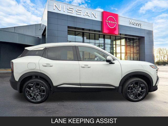 2025 Nissan Kicks SR 2025 Nissan Kicks SR