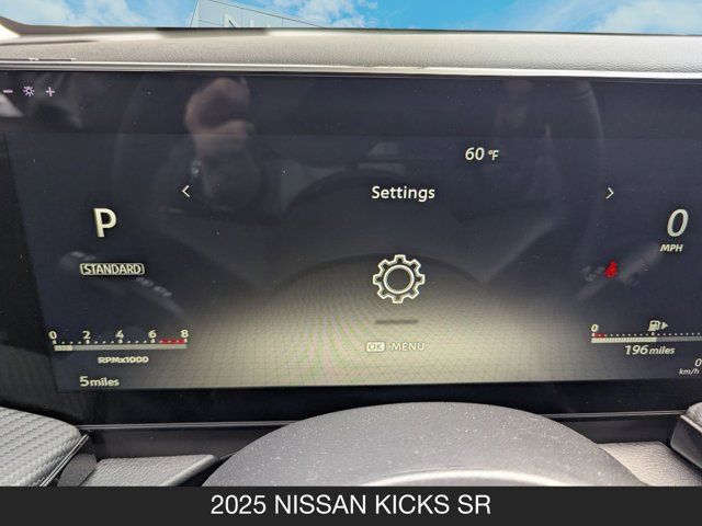 2025 Nissan Kicks SR 2025 Nissan Kicks SR