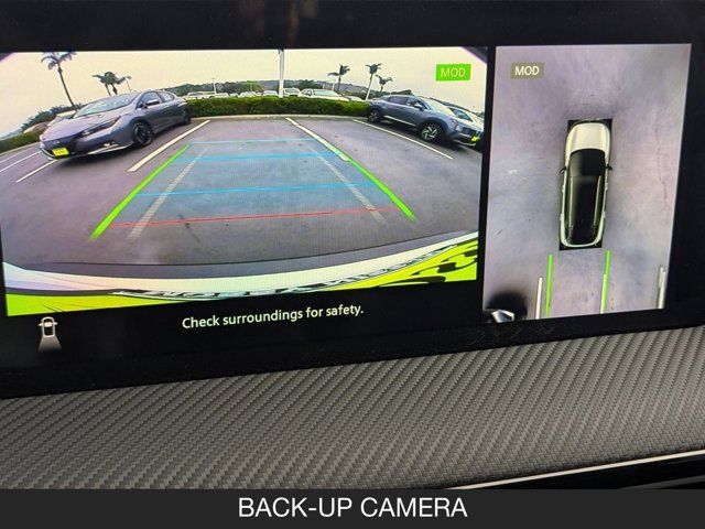 2025 Nissan Kicks SR 2025 Nissan Kicks SR