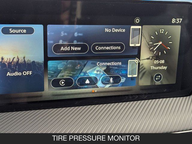 2025 Nissan Kicks SR 2025 Nissan Kicks SR