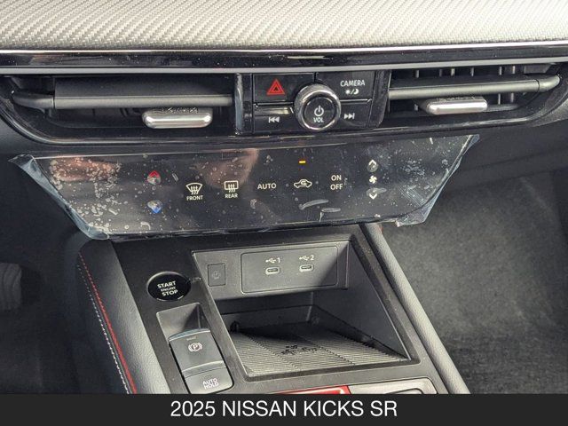 2025 Nissan Kicks SR 2025 Nissan Kicks SR