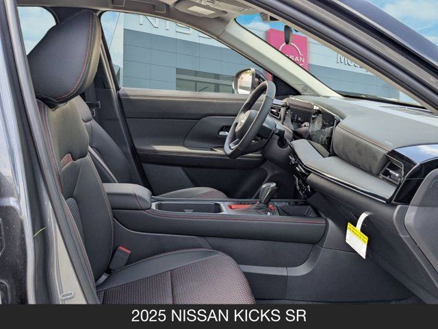 2025 Nissan Kicks SR 2025 Nissan Kicks SR