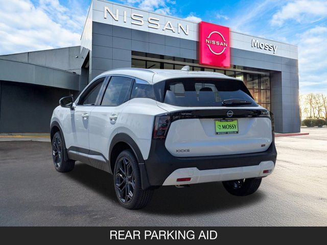 2025 Nissan Kicks SR 2025 Nissan Kicks SR