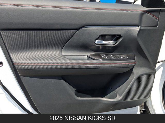 2025 Nissan Kicks SR 2025 Nissan Kicks SR
