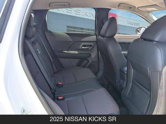 2025 Nissan Kicks SR 2025 Nissan Kicks SR