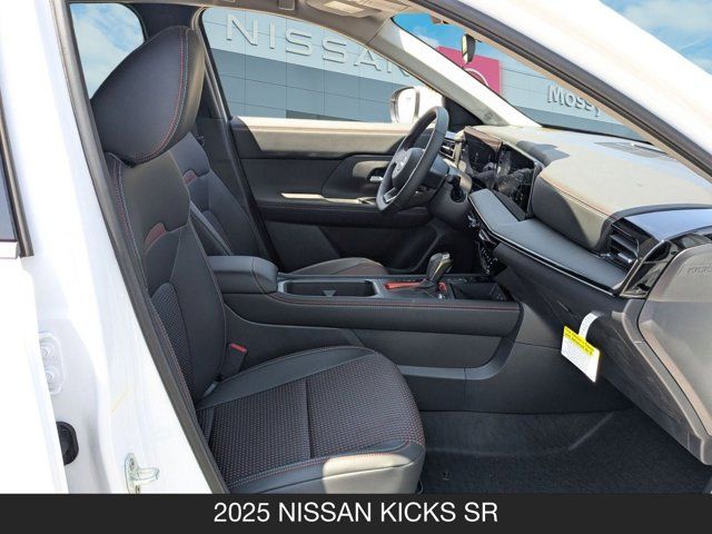 2025 Nissan Kicks SR 2025 Nissan Kicks SR