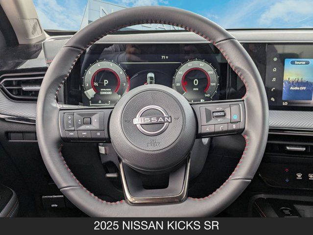 2025 Nissan Kicks SR 2025 Nissan Kicks SR