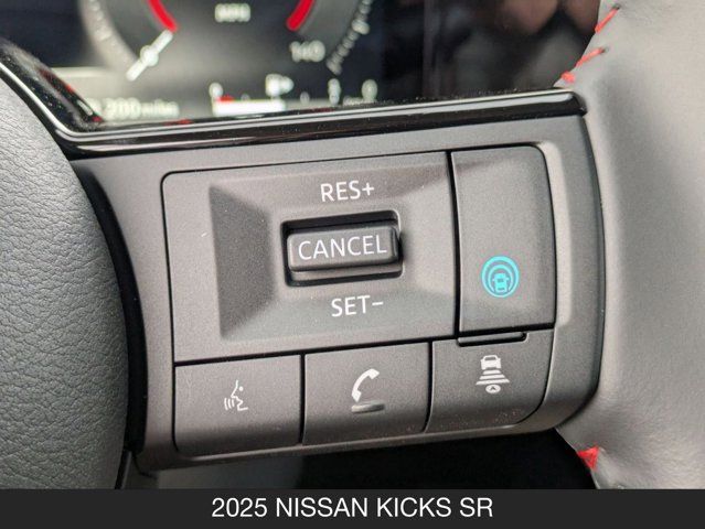 2025 Nissan Kicks SR 2025 Nissan Kicks SR