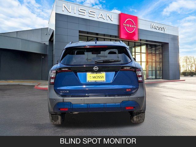 2025 Nissan Kicks SR 2025 Nissan Kicks SR