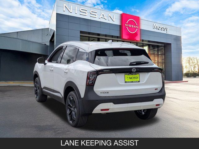 2025 Nissan Kicks SR 2025 Nissan Kicks SR