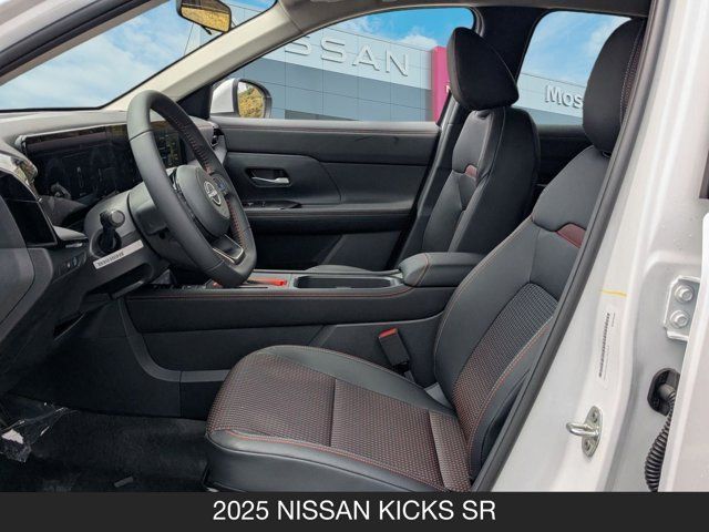 2025 Nissan Kicks SR 2025 Nissan Kicks SR