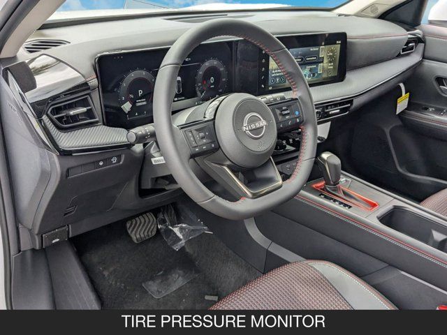 2025 Nissan Kicks SR 2025 Nissan Kicks SR