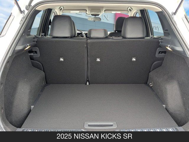 2025 Nissan Kicks SR 2025 Nissan Kicks SR