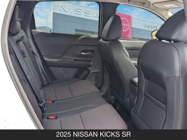 2025 Nissan Kicks SR 2025 Nissan Kicks SR