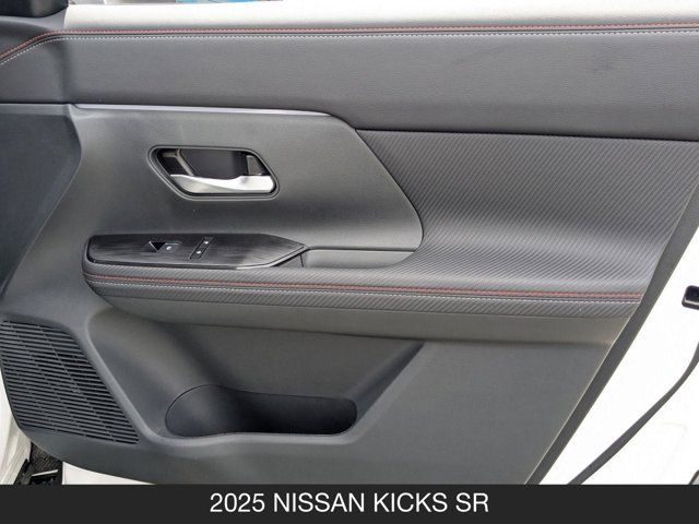 2025 Nissan Kicks SR 2025 Nissan Kicks SR
