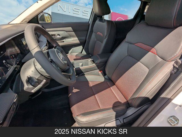 2025 Nissan Kicks SR 2025 Nissan Kicks SR