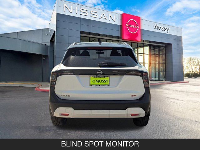 2025 Nissan Kicks SR 2025 Nissan Kicks SR
