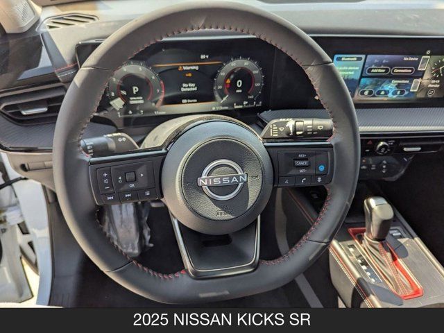 2025 Nissan Kicks SR 2025 Nissan Kicks SR