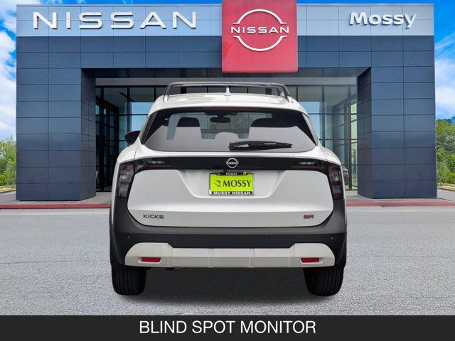 2025 Nissan Kicks SR 2025 Nissan Kicks SR
