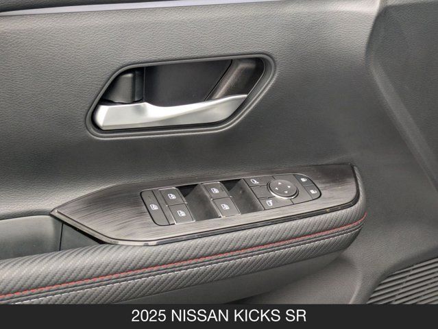 2025 Nissan Kicks SR 2025 Nissan Kicks SR
