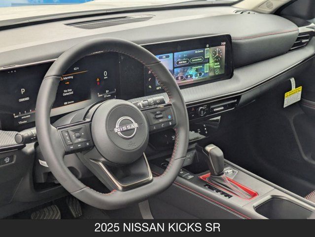 2025 Nissan Kicks SR 2025 Nissan Kicks SR