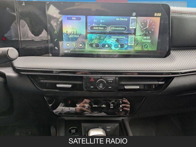 2025 Nissan Kicks SR 2025 Nissan Kicks SR