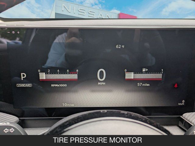 2025 Nissan Kicks SR 2025 Nissan Kicks SR