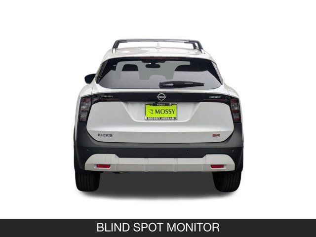 2025 Nissan Kicks SR